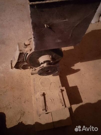 Крупорушка зернодробилка