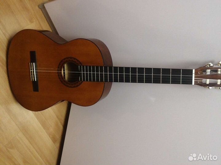 Гитара ymaha c40