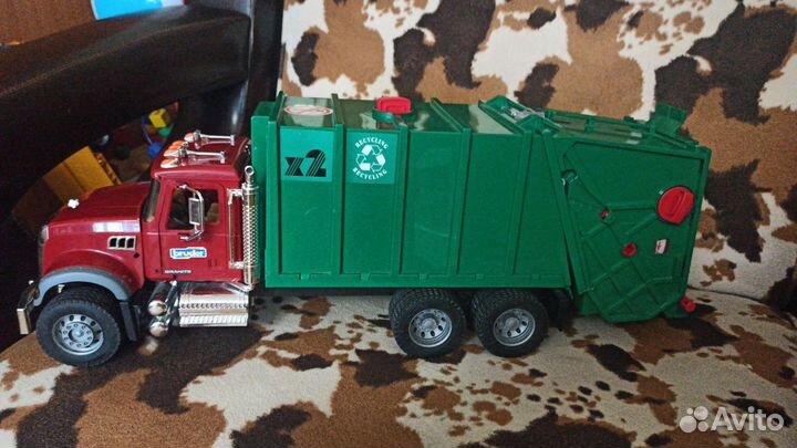 Брудер bruder мусоровоз и бетономешалка bruder