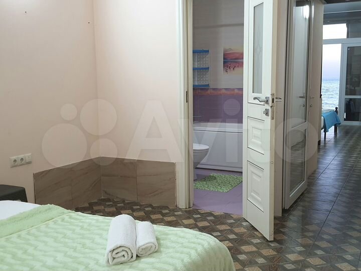 Квартира-студия, 42 м², 1/2 эт.