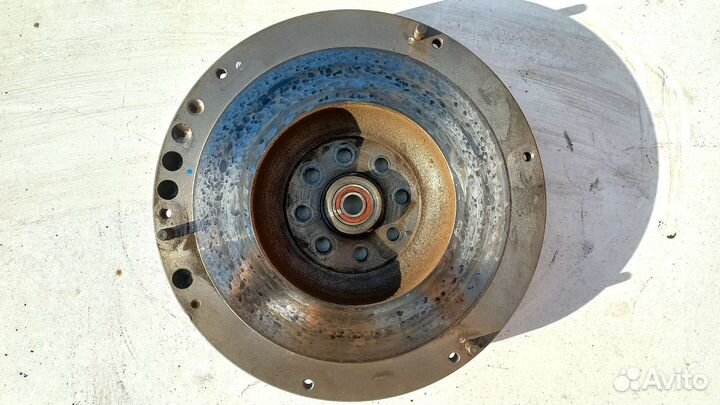 Маховик МКПП Suzuki Grand Vitara j20a МКПП 2010г