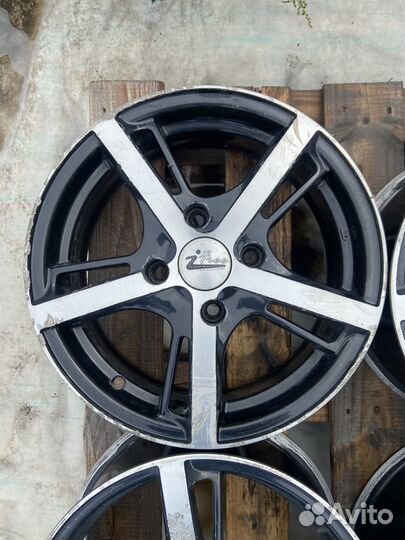 R15 Диски Литые 4х114.3