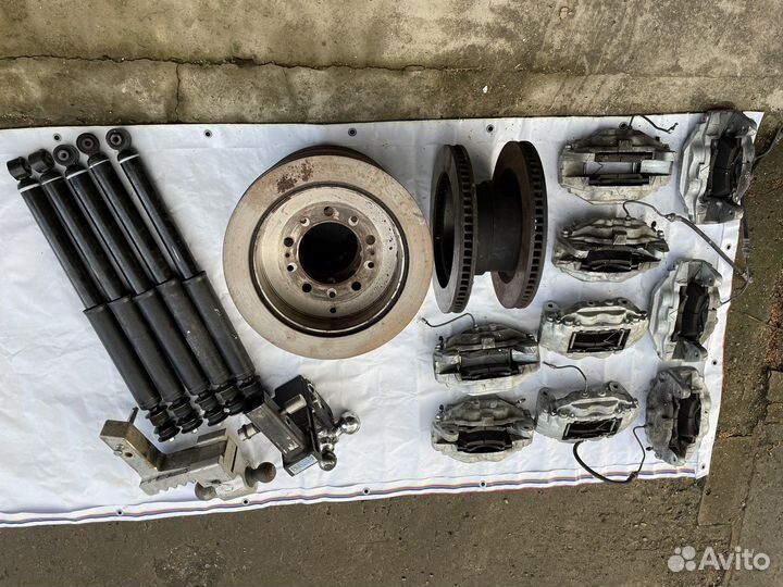 Тормозные диски, суппорта, и др запчас для Tundra