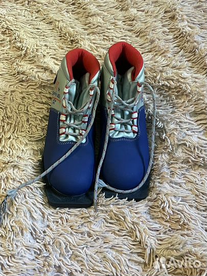 Лыжные ботинки 36 размер