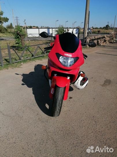 Yamaha yzf 600 r thundercat