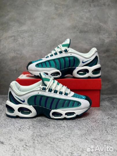 Кроссовки Nike air max tailwind 4