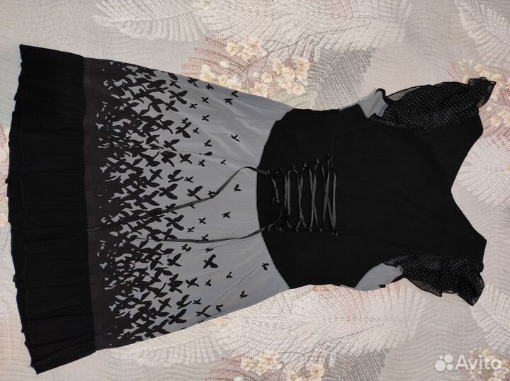 Оригинальное платье