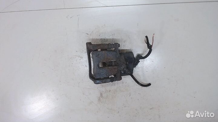 Суппорт Volkswagen Passat CC, 2011