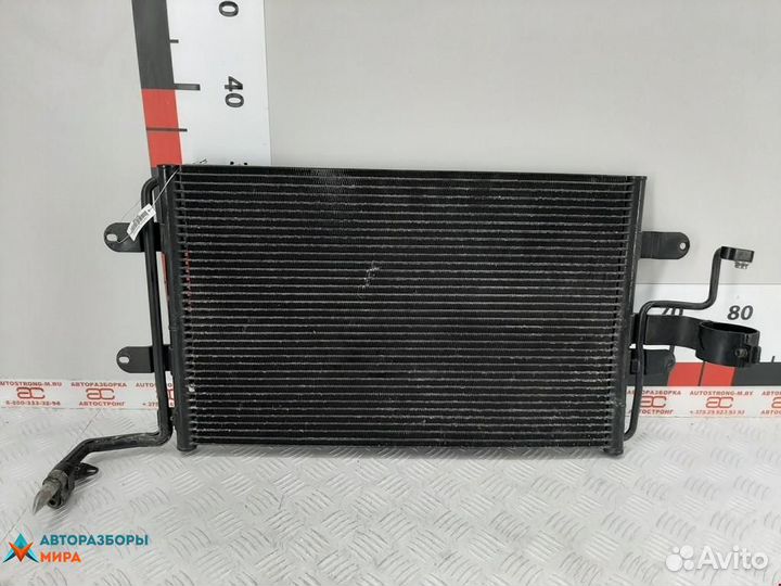 Радиатор кондиционера Volkswagen Golf 3 1999