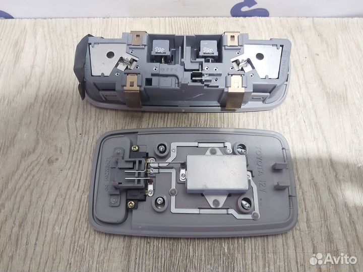 Плафоны салона пара Toyota Mark II GX110 JZX110