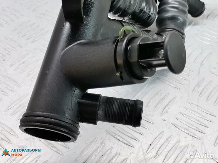 Корпус термостата Ford Focus 2 2008 1313841