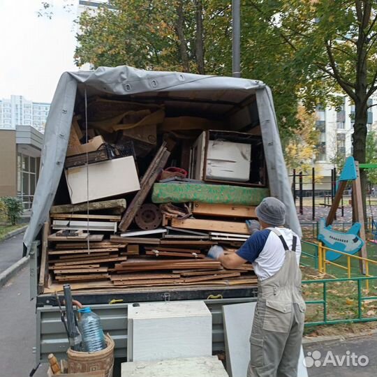 Вывоз старой мебели из квартиры