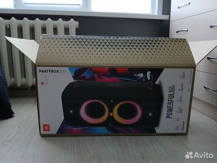 Акустические колонки jbl 300