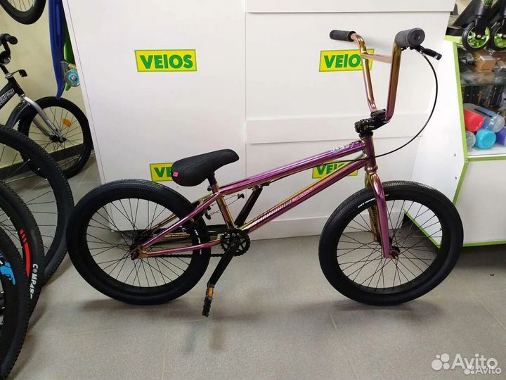 Трюковой велосипед BMX