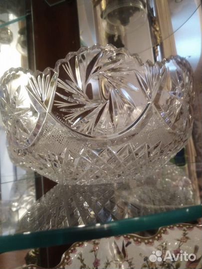 Ваза хрустальная