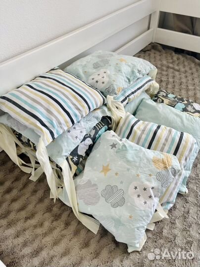 Бортики в детскую кроватку