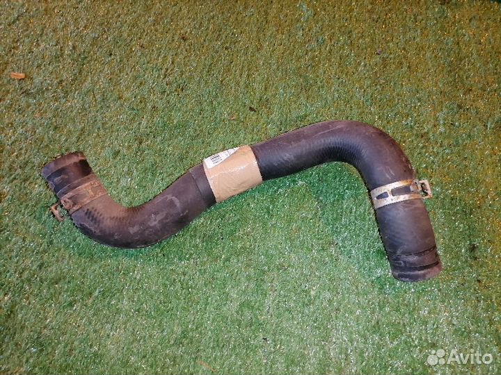 Патрубок охлаждения (радиатора) 16572-28170нижний