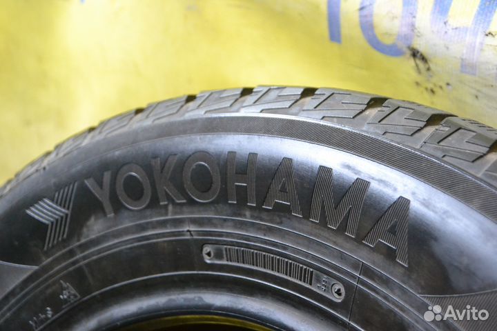 Yokohama Ice Guard IG50+ 215/65 R16