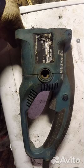 Решетка радиатора Unc 060