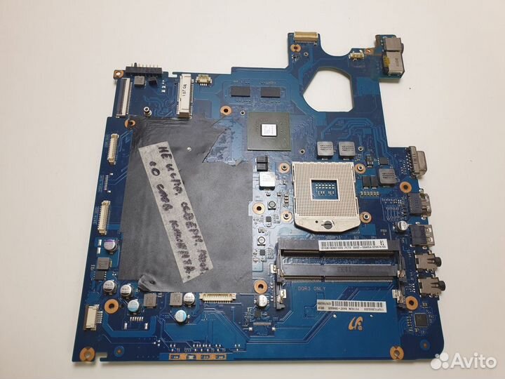 Материнская плата Samsung NP300V5A неисправная