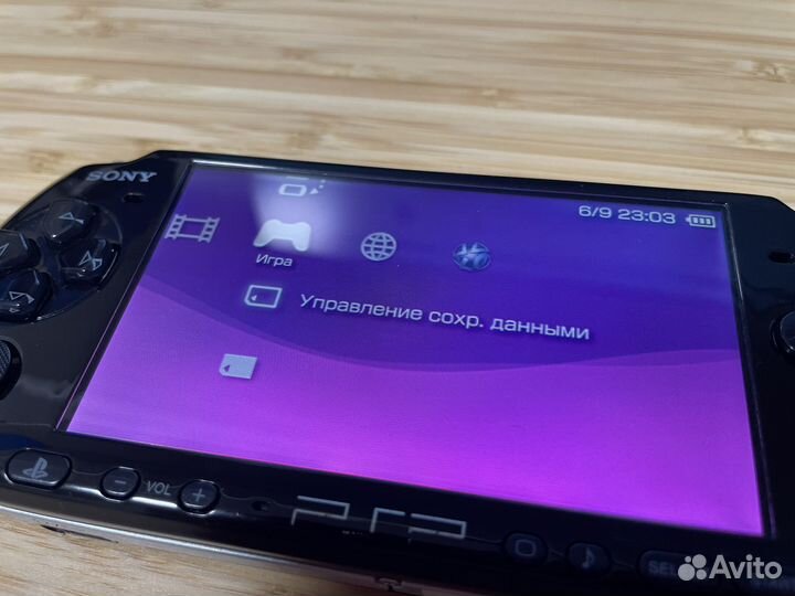 Sony PSP 3008 прошитая Ростест