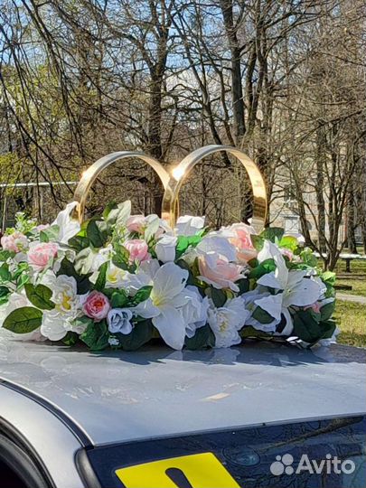 Свадебные украшения на машину аренда