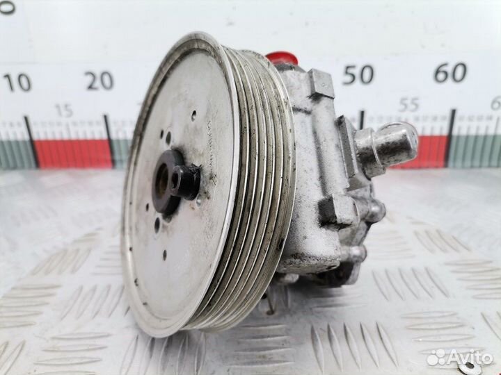 Насос для Volkswagen Passat 5 GP