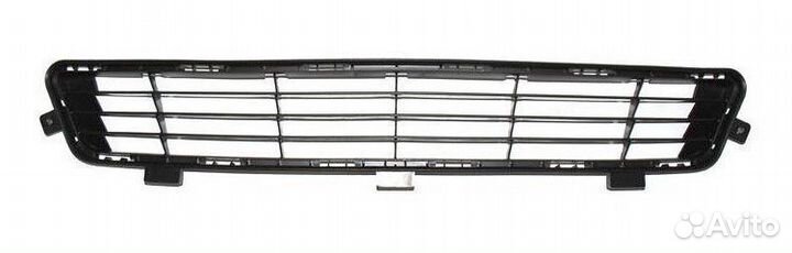 Тойота камри 40 решетка в бампер