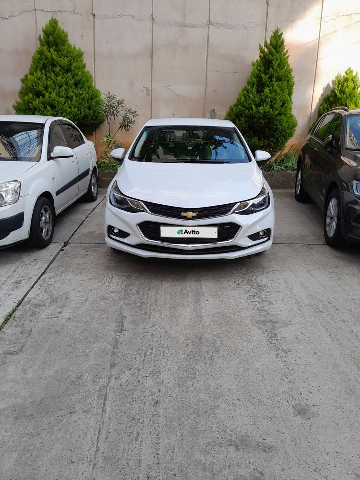 Chevrolet Cruze: фото владельца