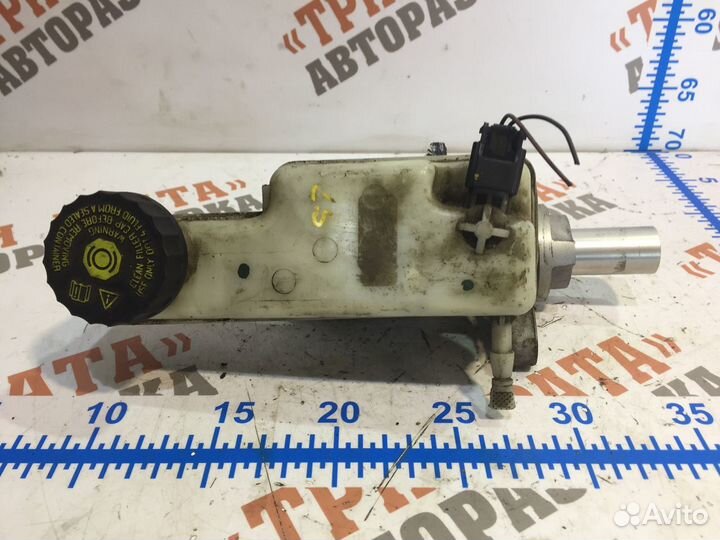 Рено Меган Главный тормозной цилиндр с бачком