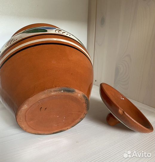 Глиняная посуда горшок крынка