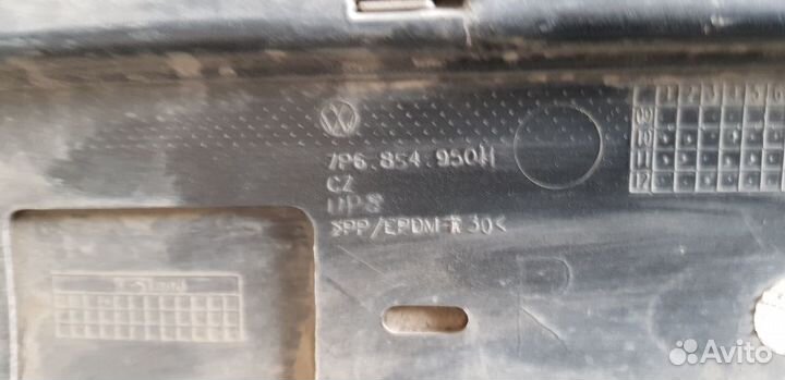 Volkswagen Touareg Молдинг Двери задней правой