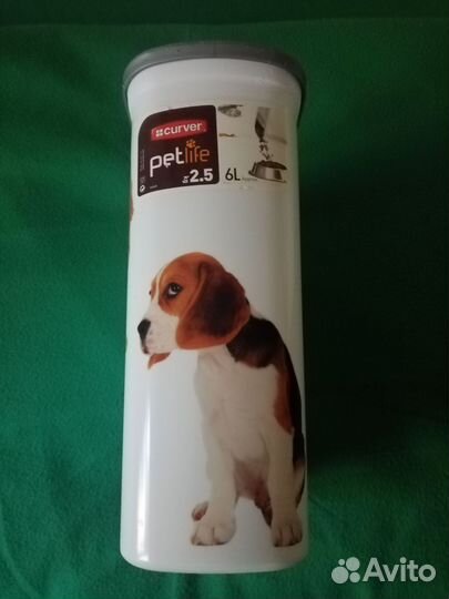 Контейнер для сухого корма