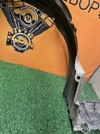 Подкрылок Передний левый Nissan Almera classic