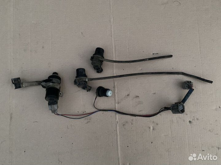 Моторчик омывателя б/у Мазда сх-7 Mazda CX-7 2008