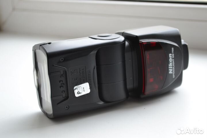 Вспышка Nikon speedlight sb-700