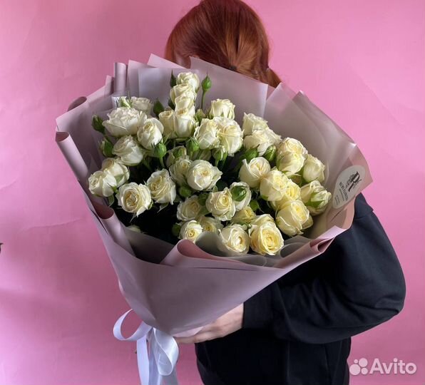 Букет из 7 кустовых роз Доставка Воронеж