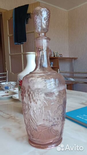 Графин стекло розовое СССР