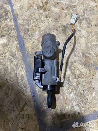 Замок зажигания Тагаз Вега С100