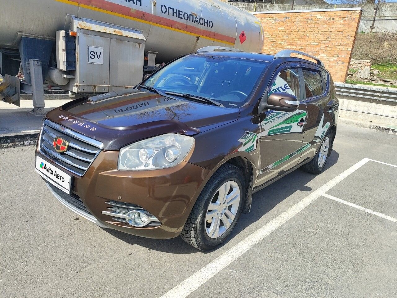 Geely Emgrand X7: фото владельца