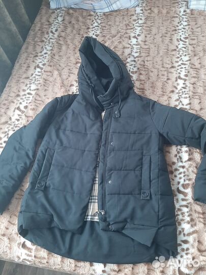 Продам куртку М