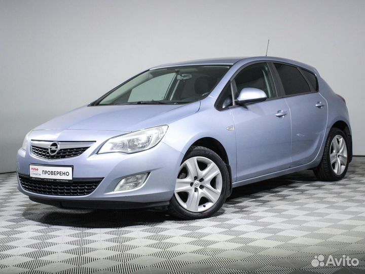 Opel Astra, 2012