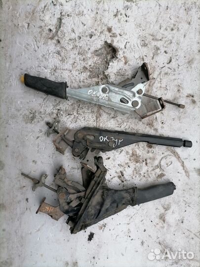 Ручник Шкода октавия тур