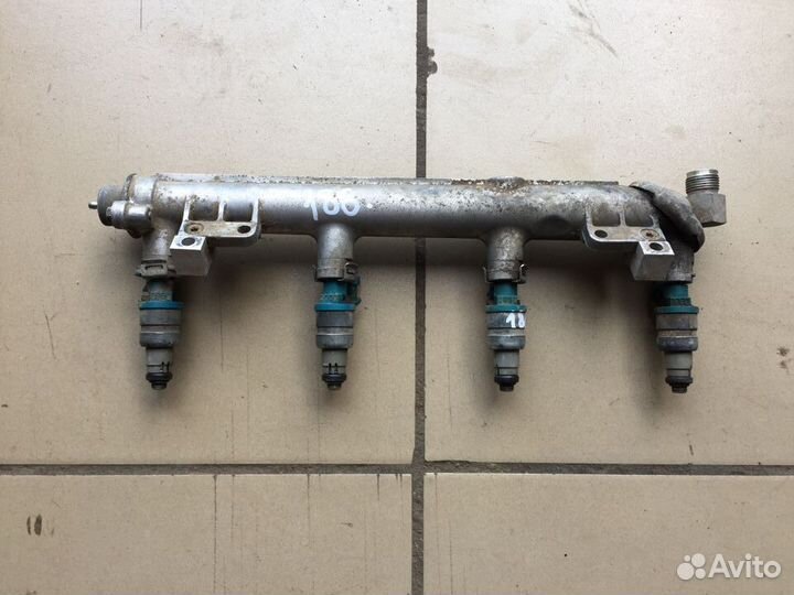 Форсунка топливная рампа Saab 9-3 II 2.0 B207L