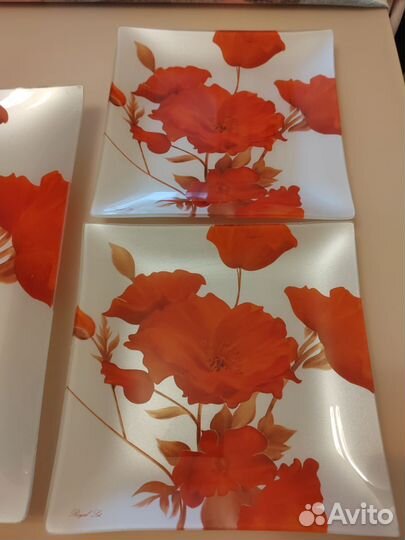 Набор тарелок квадратных