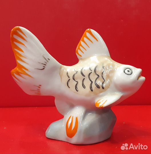 Фарфоровая статуэтка Золотая рыбка Барановка 1950е