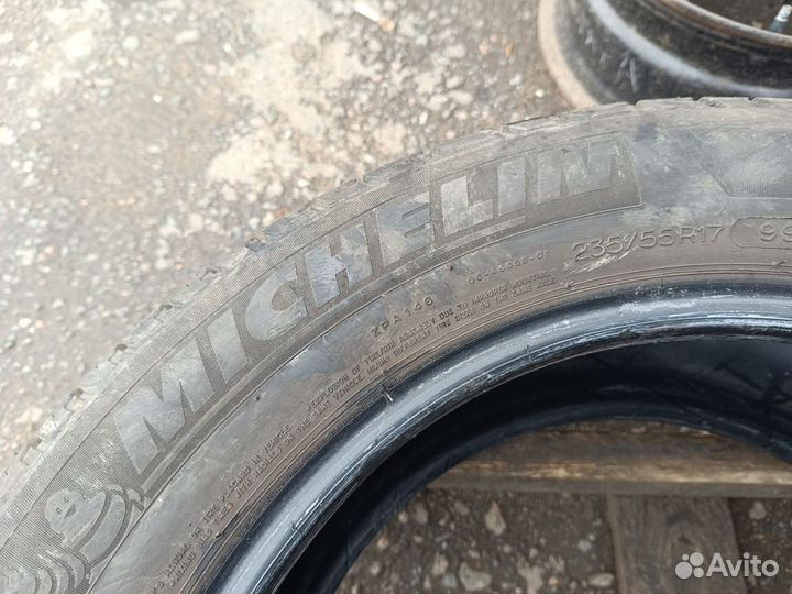 Michelin Latitude Tour HP 235/55 R17