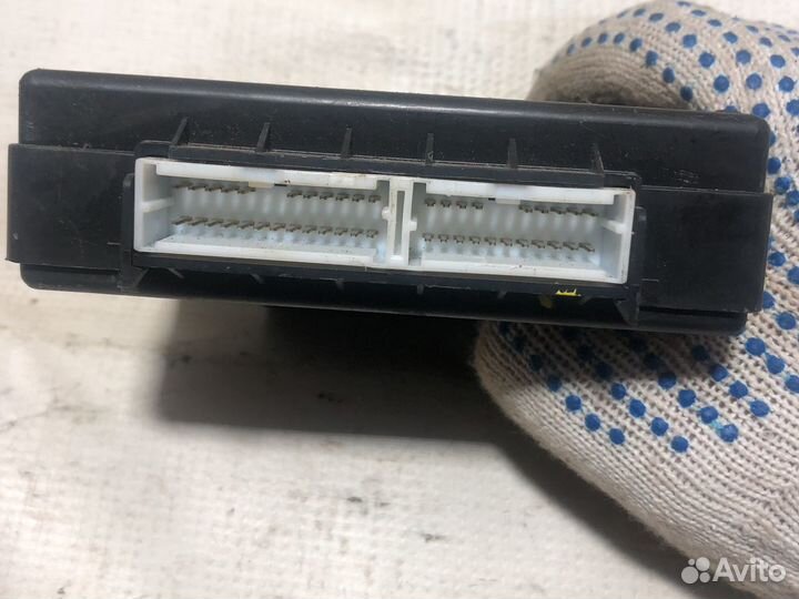 Бло управления центральным замок kia cerato