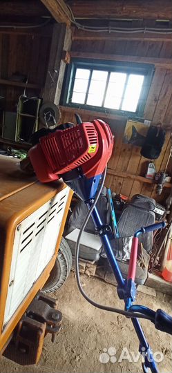 Триммер бензиновый