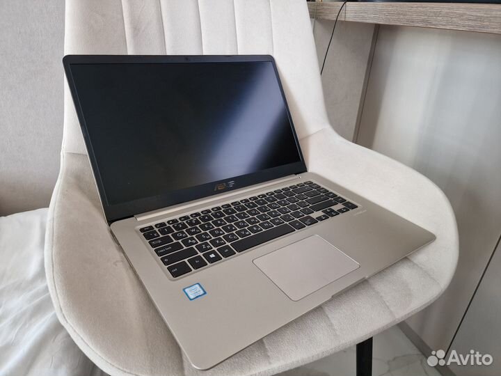 Ноутбук 15,6 Asus -Intel i5 2.7Ghz / 8Gb / 128 ssd